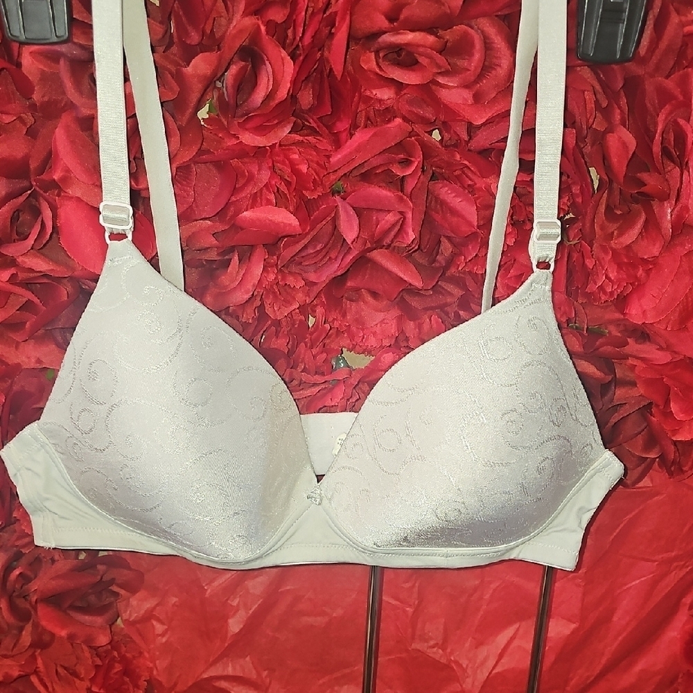Warner's Simply Perfect Cream Floral Bra Size 36B